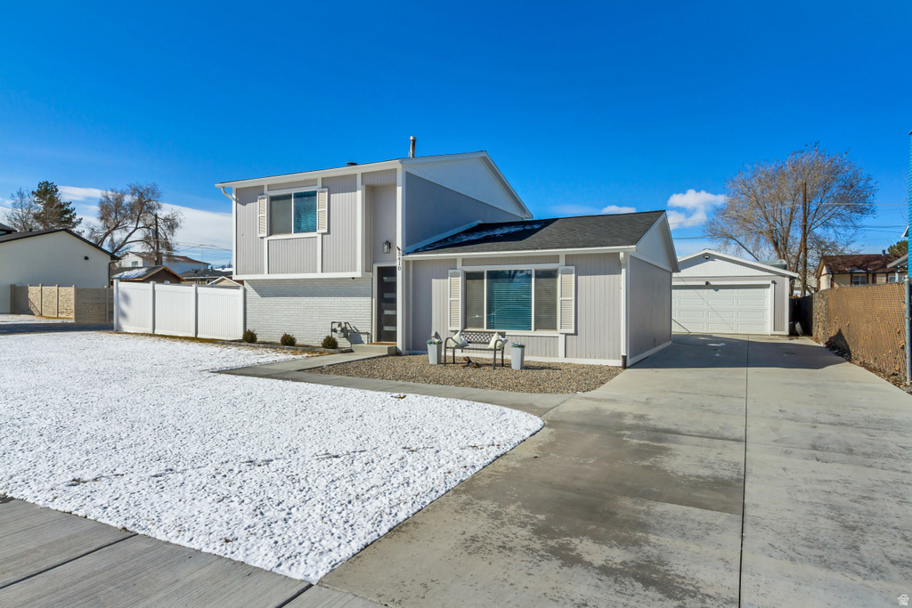 3410 S GREENMONT DR West Valley City, UT 84120
