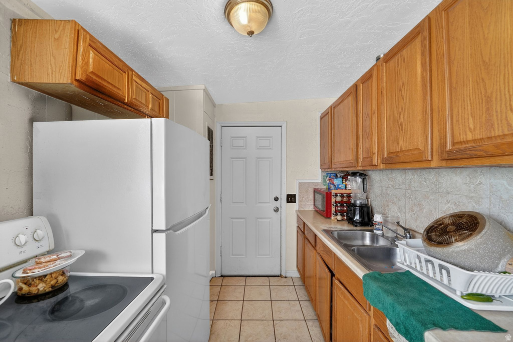 2756 S 3095 W West Valley City, UT 84119