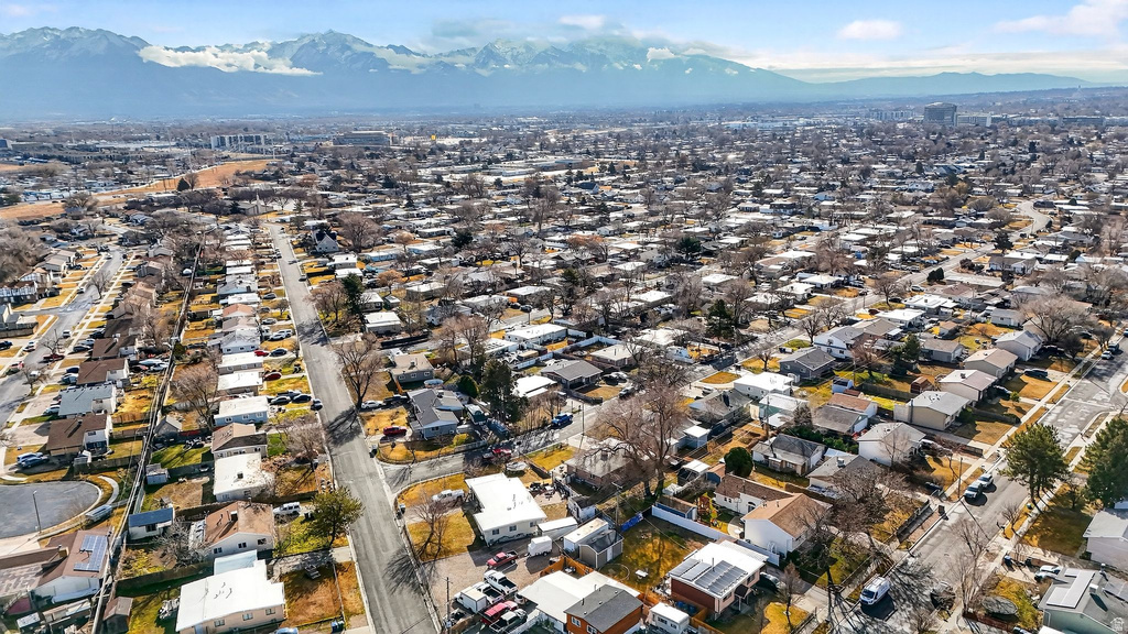 2756 S 3095 W West Valley City, UT 84119