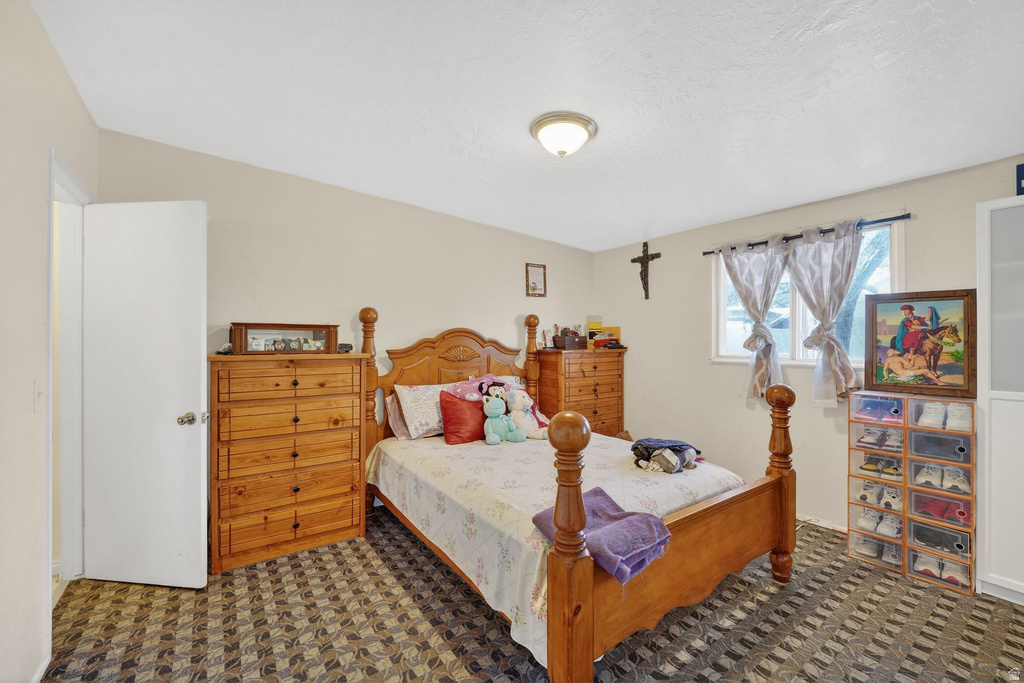 2756 S 3095 W West Valley City, UT 84119