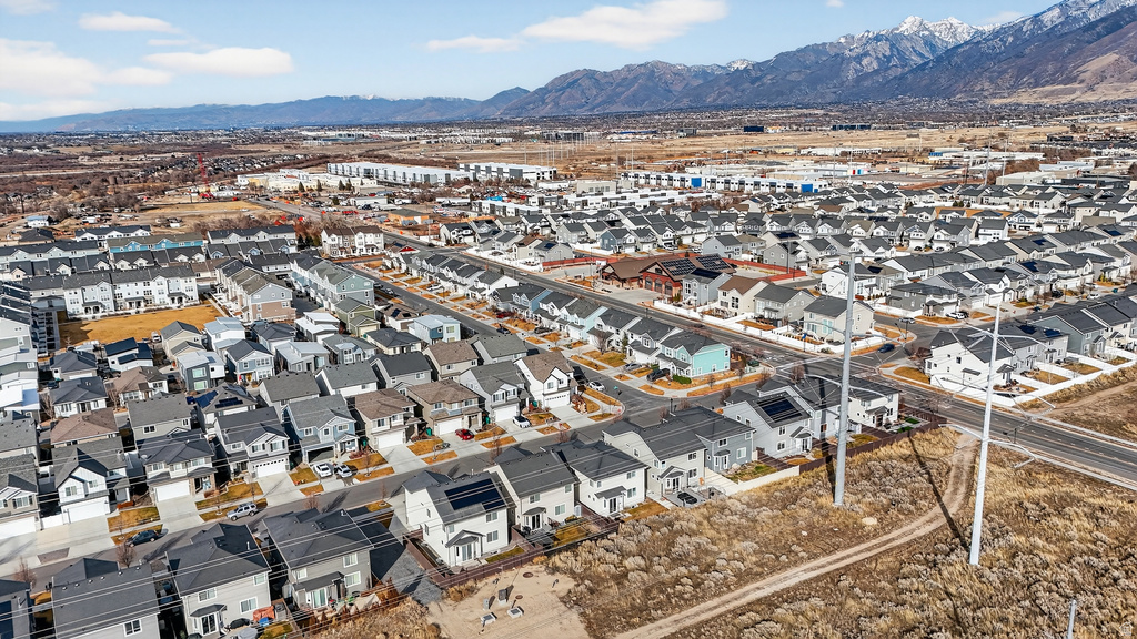 1029 W COYOTE GULCH WAY Bluffdale, UT 84065