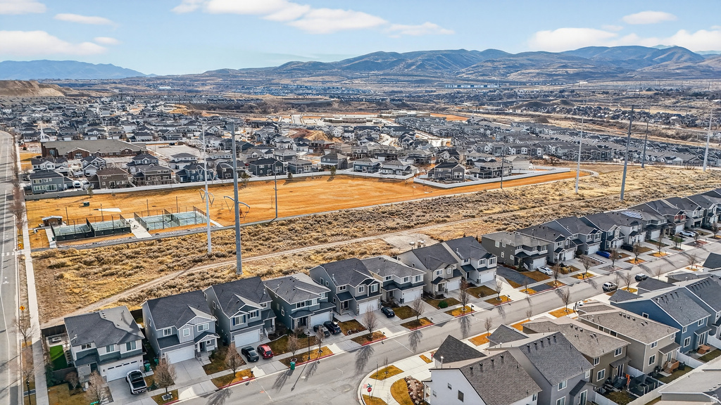 1029 W COYOTE GULCH WAY Bluffdale, UT 84065