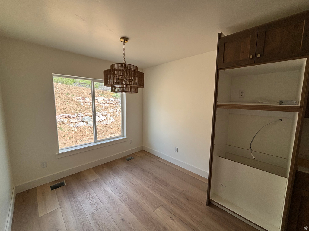 697 S 325 E Willard, UT 84340