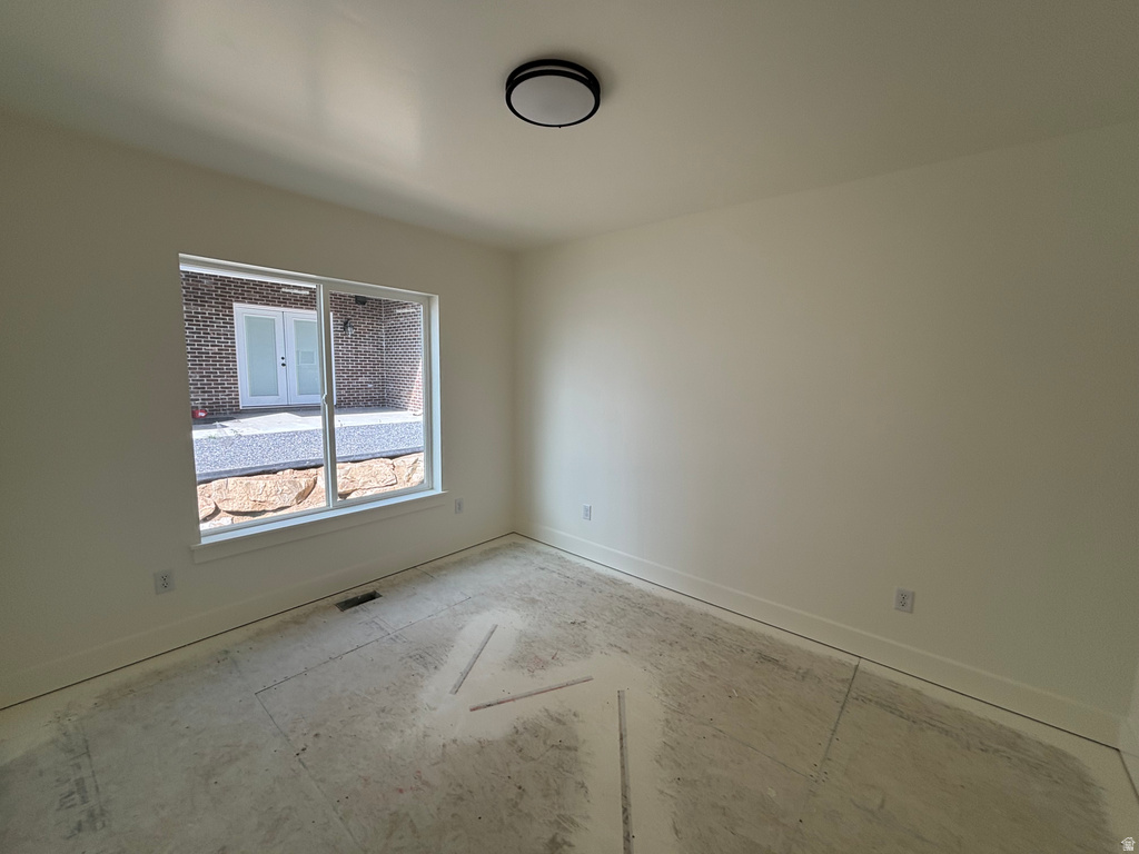 697 S 325 E Willard, UT 84340