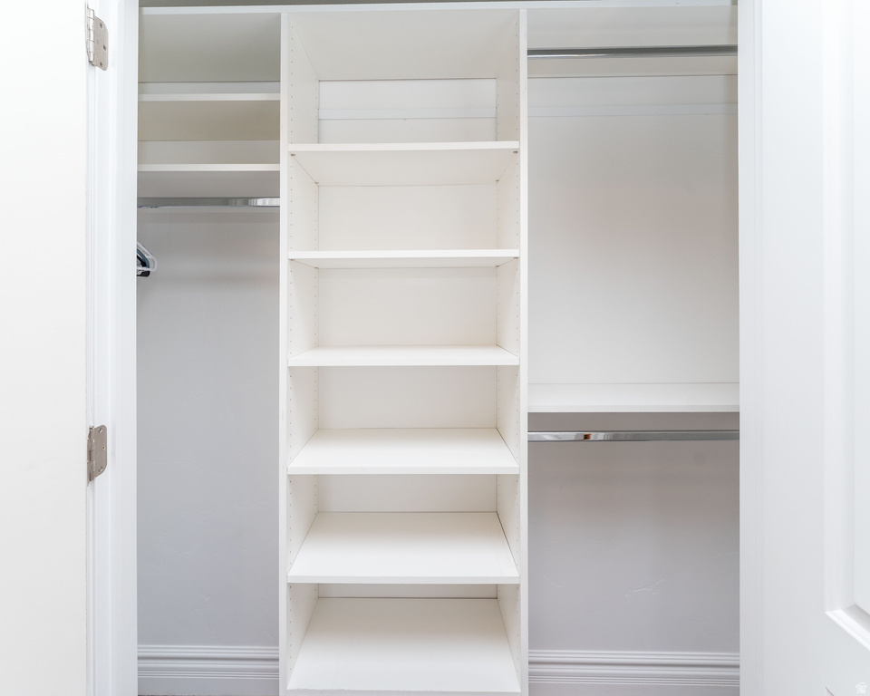 3654 W 1350 N Maeser, UT 84078