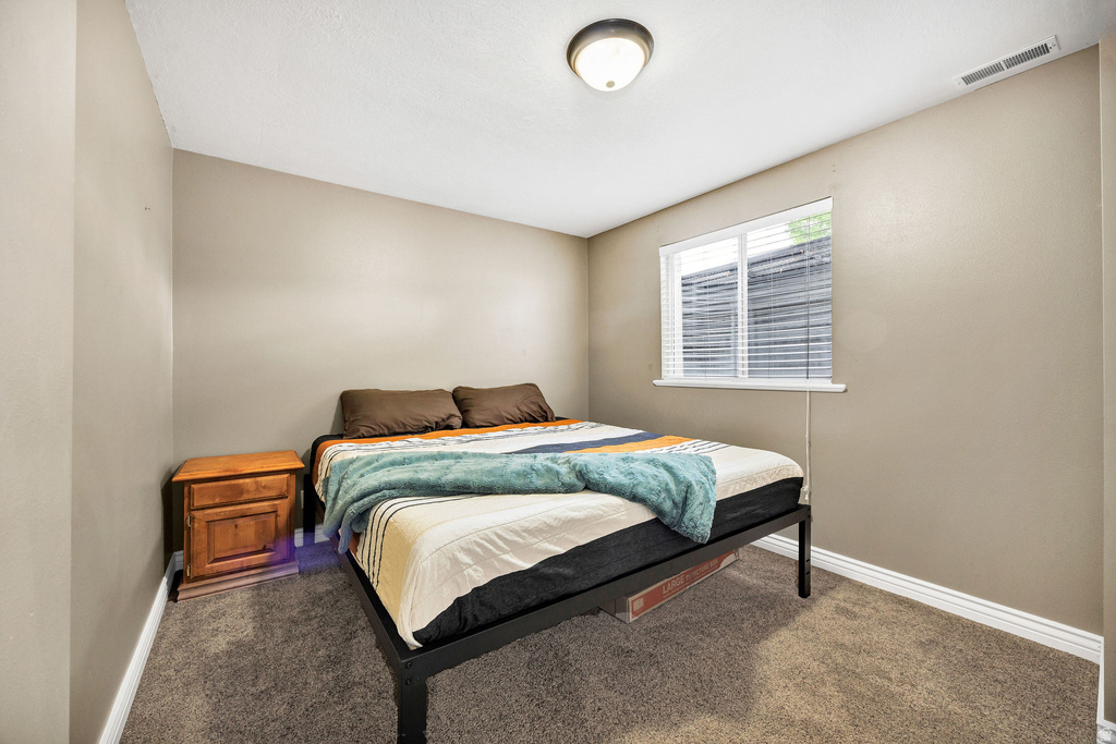 74 CANTERBURY CIR Logan, UT 84321