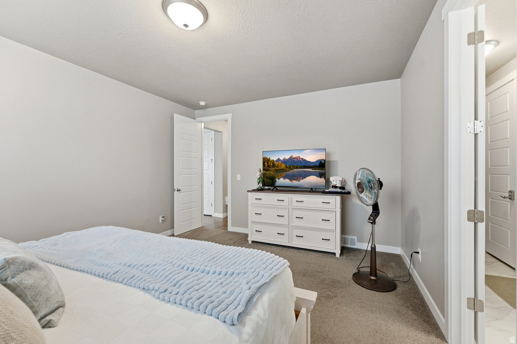 8163 S OAKRIDGE PARK DR West Jordan, UT 84081