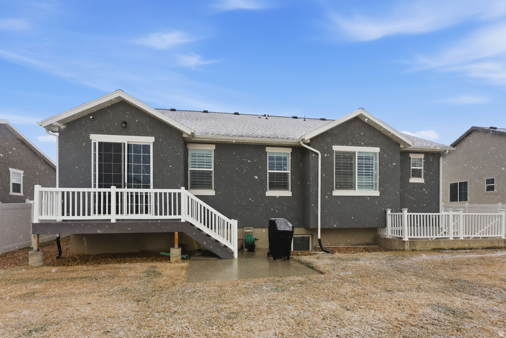 8163 S OAKRIDGE PARK DR West Jordan, UT 84081