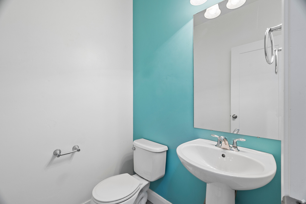 7644 S TELLUR DR #212 West Jordan, UT 84081