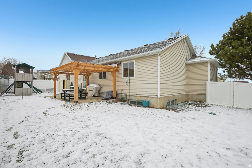 6057 W MINERS MESA DR West Jordan, UT 84081