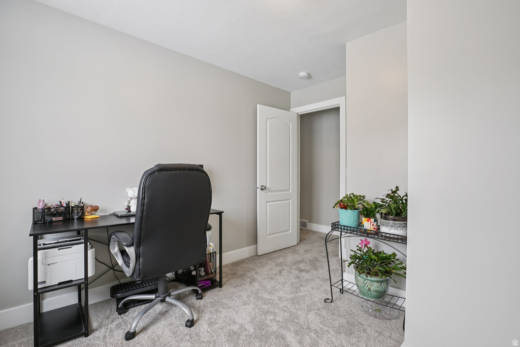 6057 W MINERS MESA DR West Jordan, UT 84081