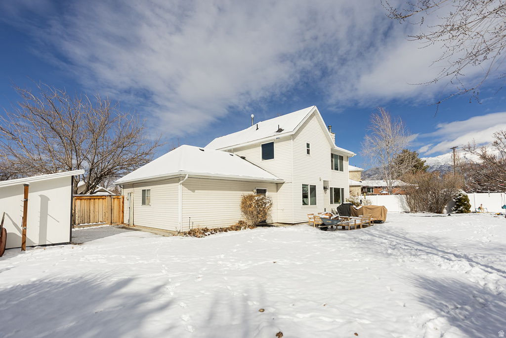 10886 N HIGHLAND CIR Highland, UT 84003