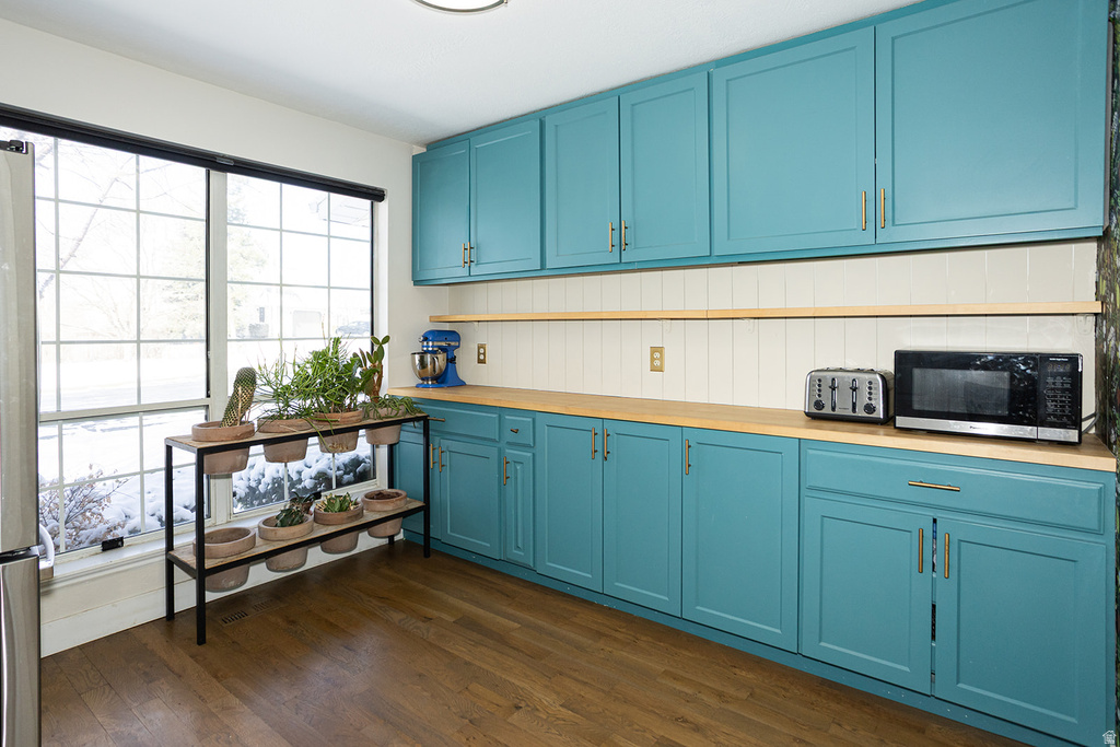 10886 N HIGHLAND CIR Highland, UT 84003