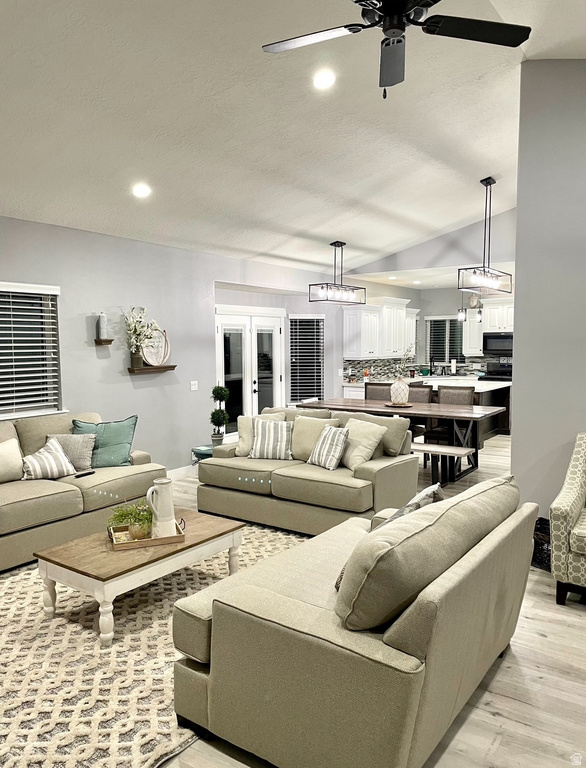 2156 W RIDGELINE RD Stockton, UT 84071