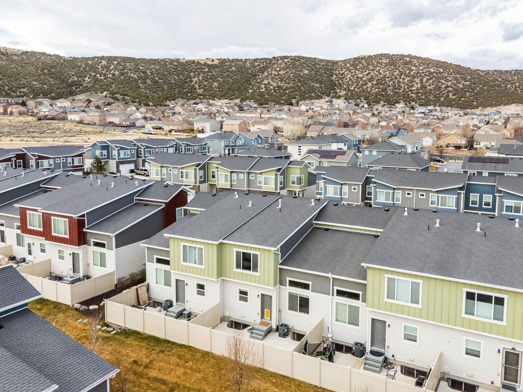 7058 N MOUNTAIN FIELD DR Eagle Mountain, UT 84005