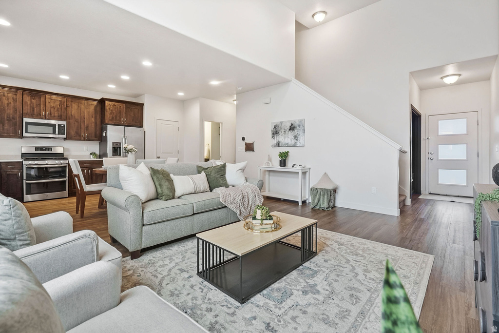 7058 N MOUNTAIN FIELD DR Eagle Mountain, UT 84005