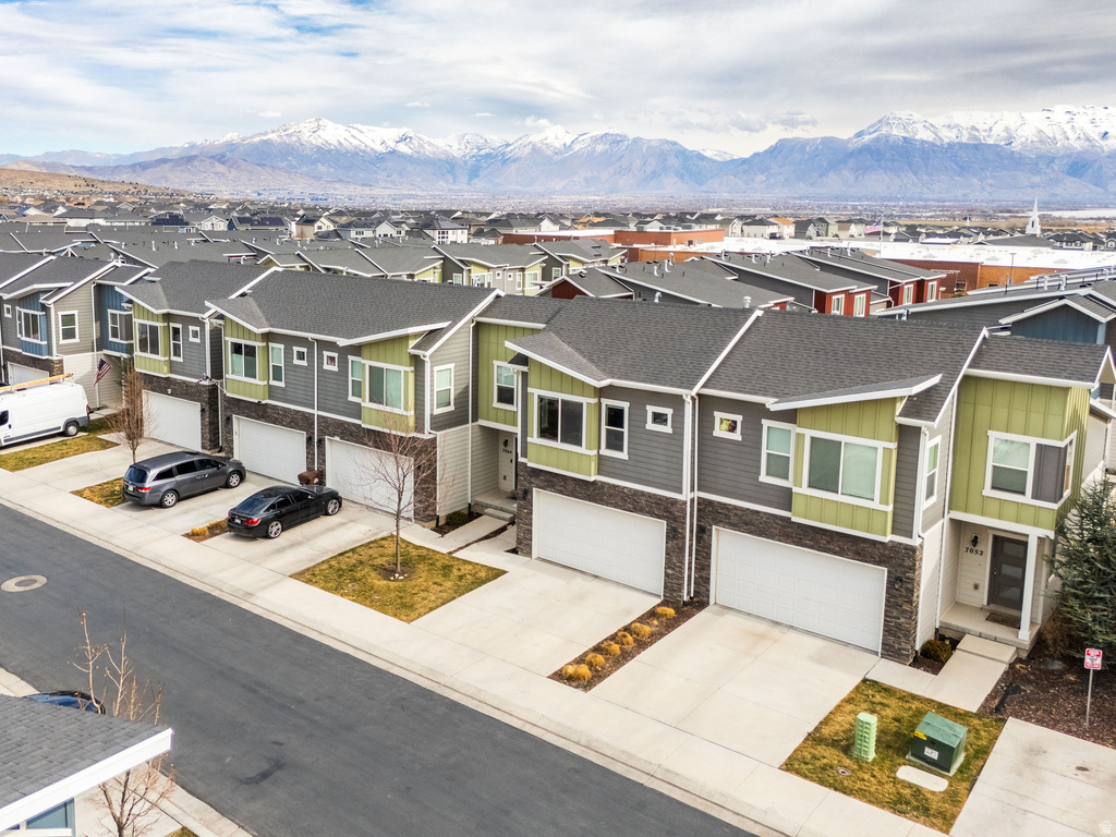 7058 N MOUNTAIN FIELD DR Eagle Mountain, UT 84005