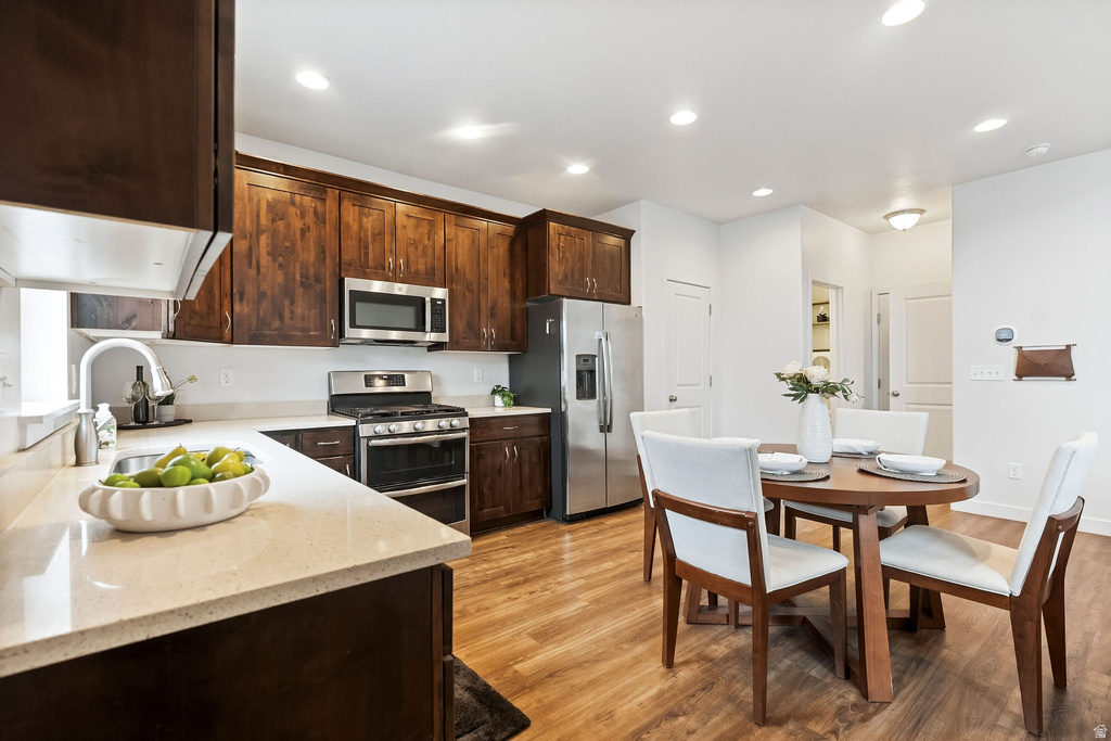 7058 N MOUNTAIN FIELD DR Eagle Mountain, UT 84005