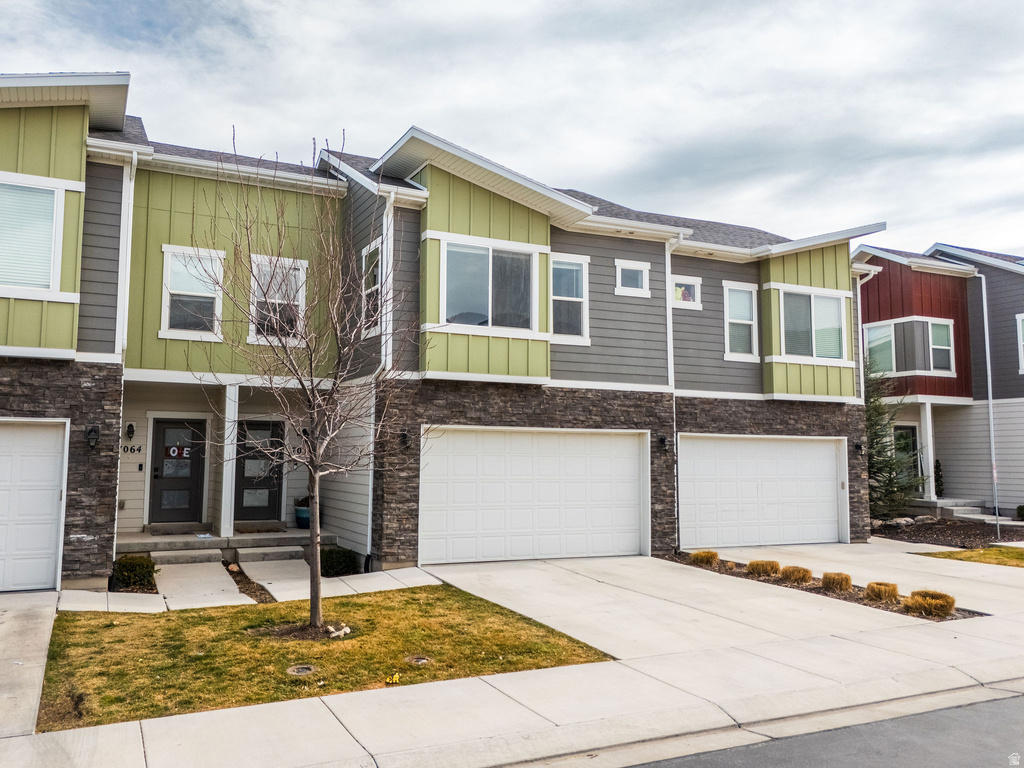 7058 N MOUNTAIN FIELD DR Eagle Mountain, UT 84005