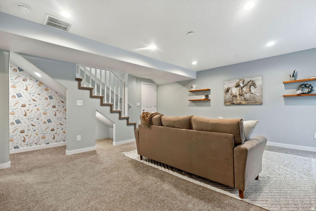 7058 N MOUNTAIN FIELD DR Eagle Mountain, UT 84005