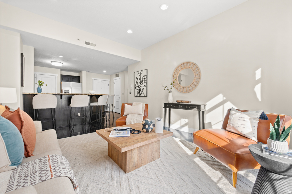 4276 S MAIN ST #208 Murray, UT 84107