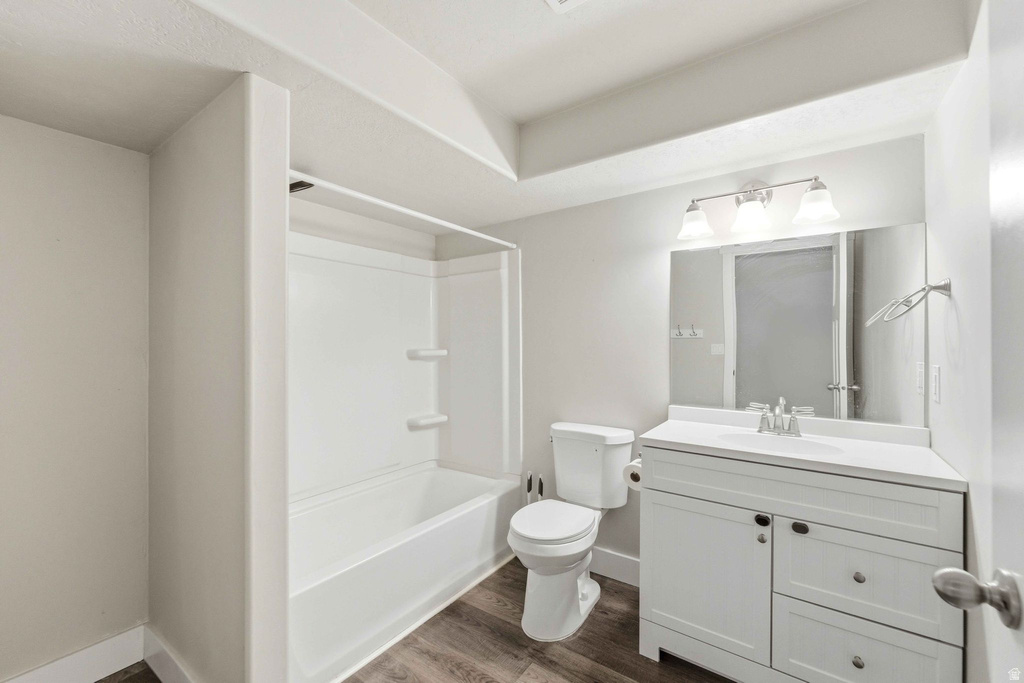 2397 W HARMONY DR Layton, UT 84041