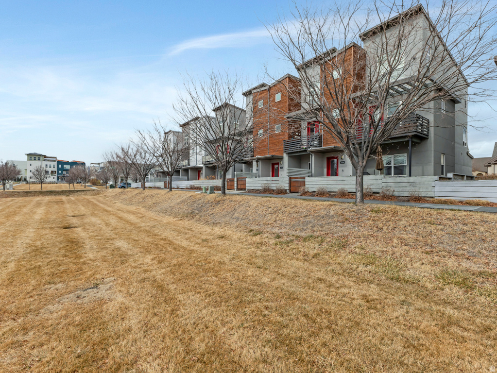 4586 W VERMILLION DR South Jordan, UT 84009