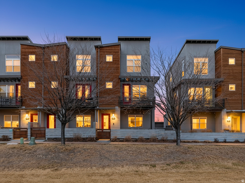 4586 W VERMILLION DR South Jordan, UT 84009