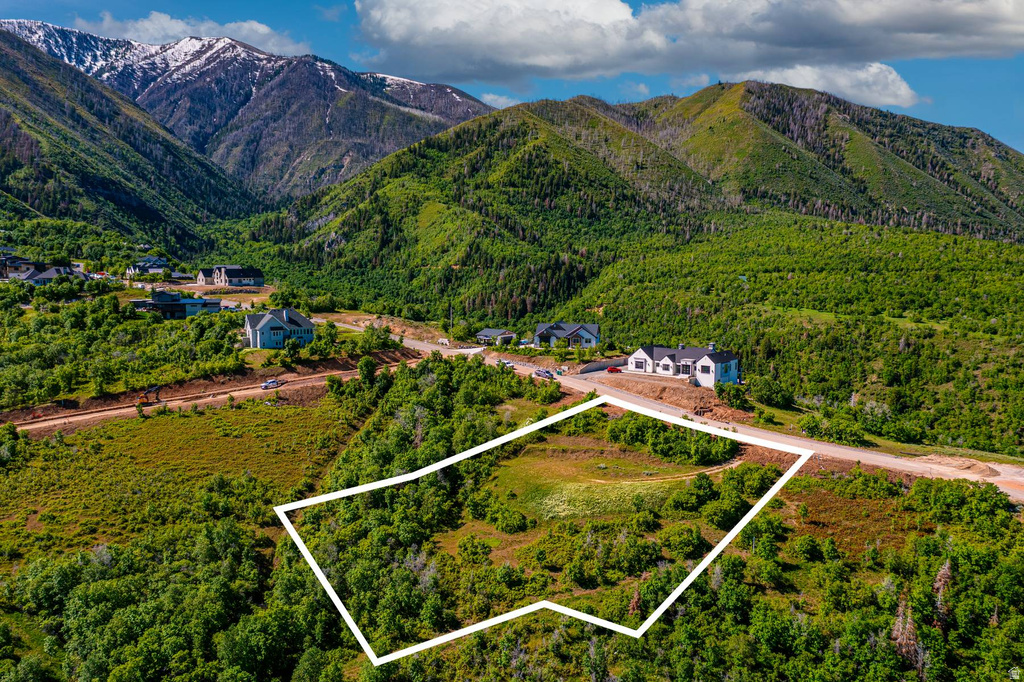 1395 S EAGLENEST DR Woodland Hills, UT 84653