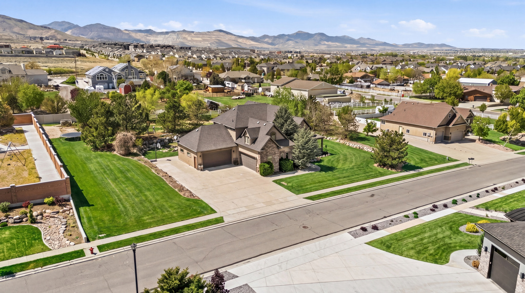 15056 S PASTORAL WAY Bluffdale, UT 84065