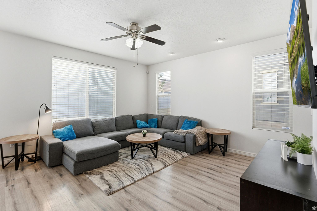 7097 W COTTAGE DR West Jordan, UT 84081