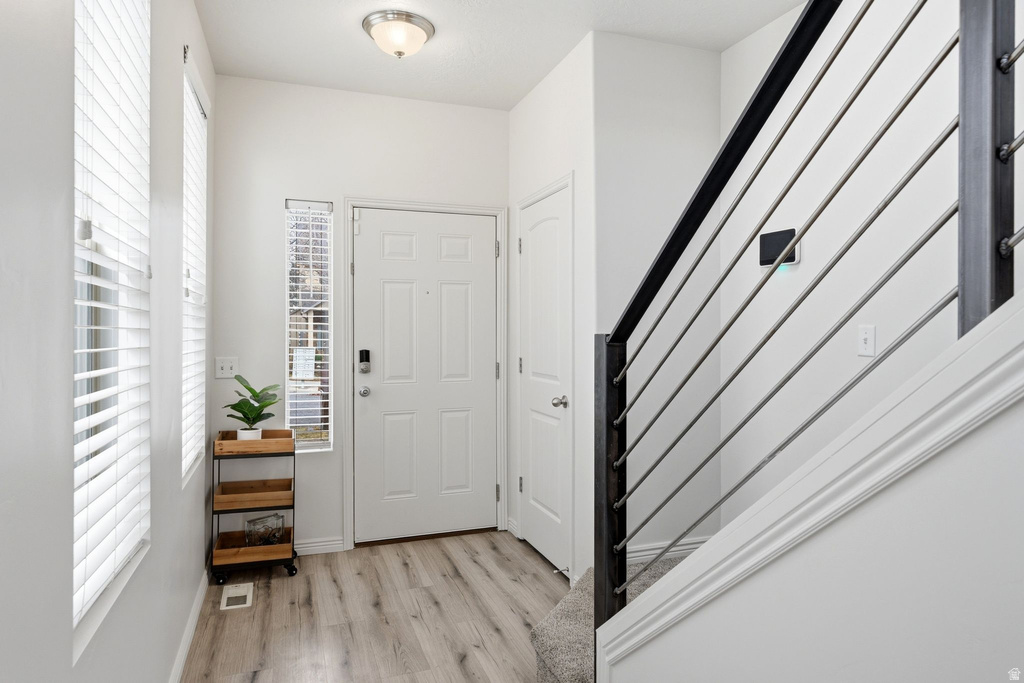 7097 W COTTAGE DR West Jordan, UT 84081