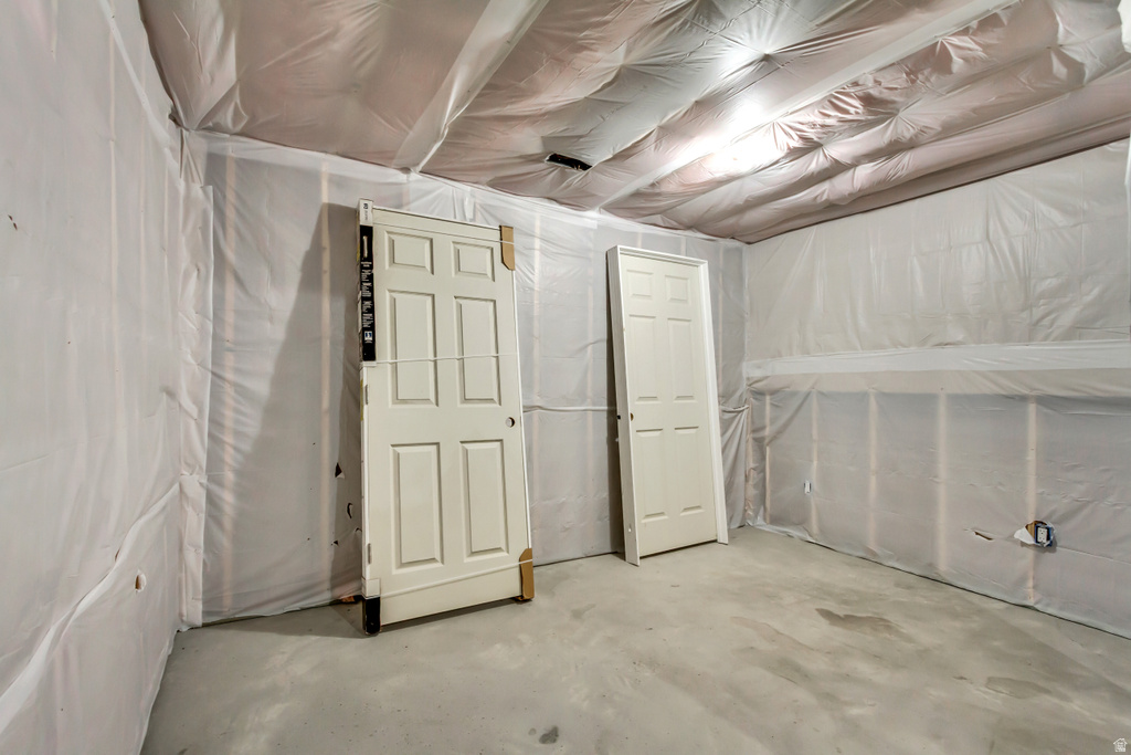 7074 S RIALTO WAY Salt Lake City, UT 84129