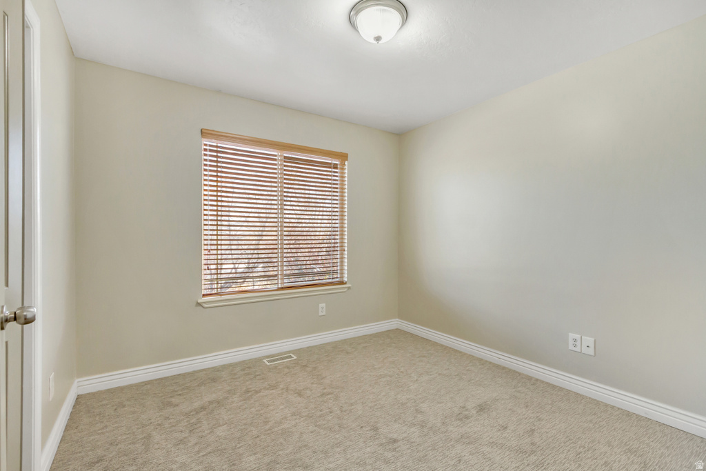 7074 S RIALTO WAY Salt Lake City, UT 84129