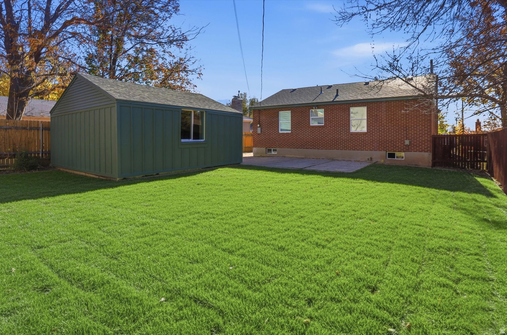 2195 E WILSON AVE Salt Lake City, UT 84108