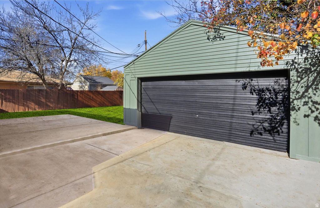 2195 E WILSON AVE Salt Lake City, UT 84108