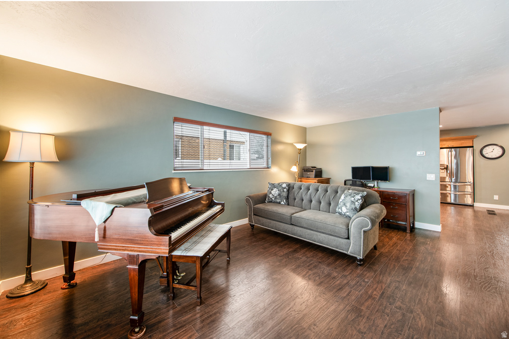 2052 E ASHTON CIR Salt Lake City, UT 84109