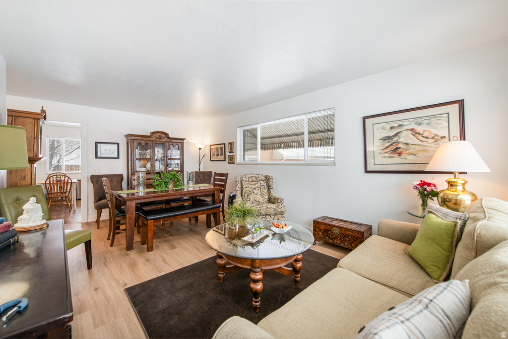 2052 E ASHTON CIR Salt Lake City, UT 84109