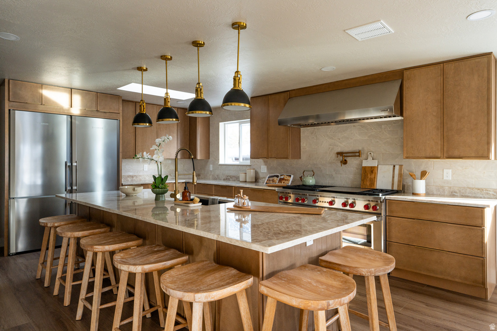 11446 S MOUNTAIN RIDGE CIR Sandy, UT 84092