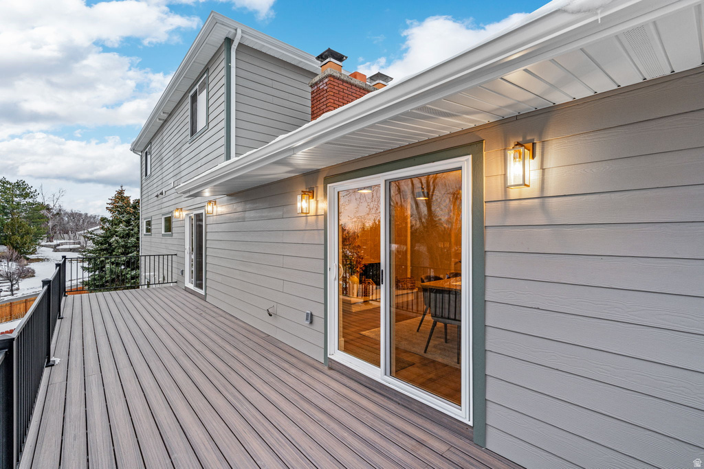 11446 S MOUNTAIN RIDGE CIR Sandy, UT 84092