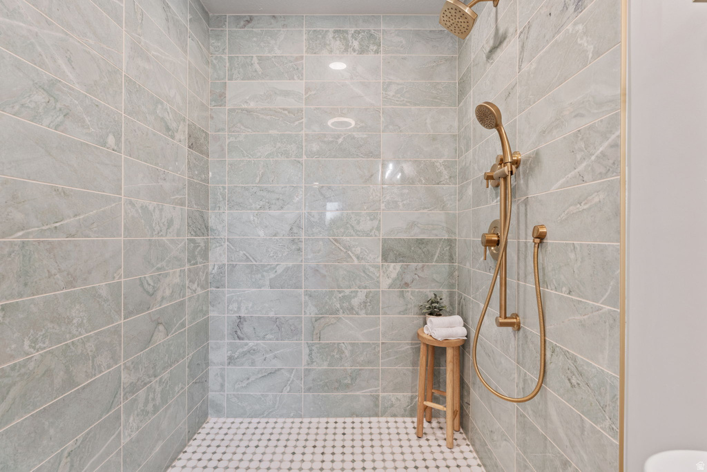 11446 S MOUNTAIN RIDGE CIR Sandy, UT 84092