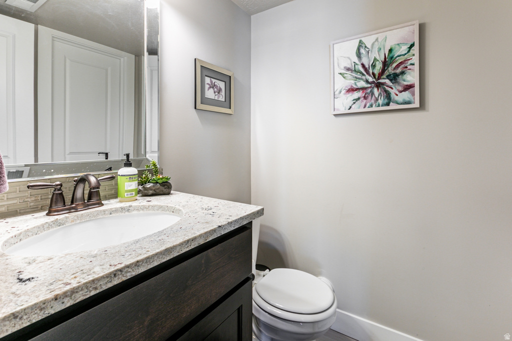 977 S PARKWAY North Salt Lake, UT 84054