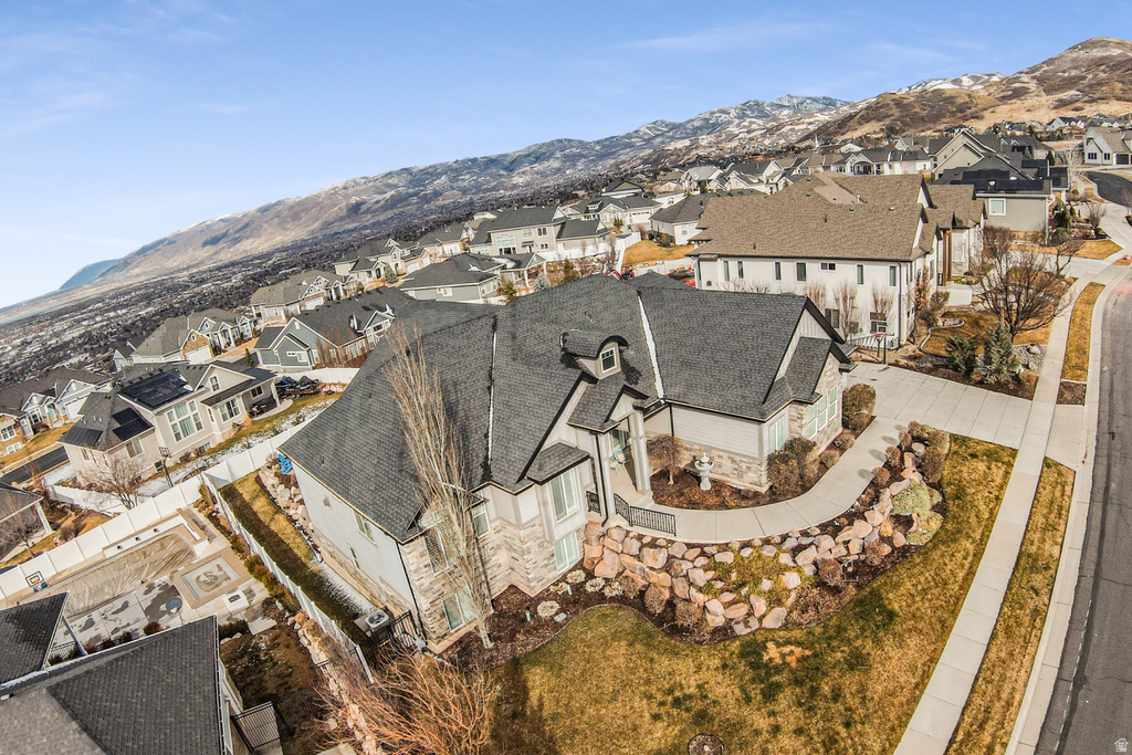 977 S PARKWAY North Salt Lake, UT 84054