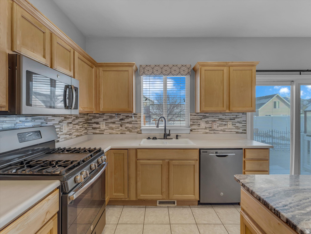 58 W 1570 N Tooele, UT 84074