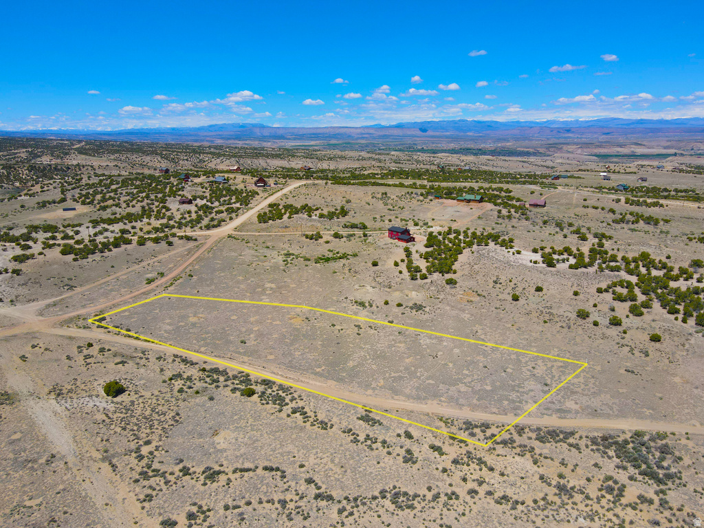 11714 S COULTON RD Duchesne, UT 84021