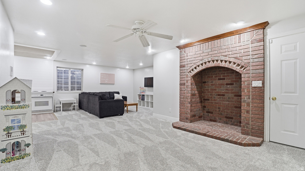 136 N 200 E Santaquin, UT 84655