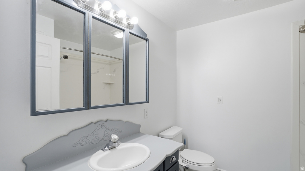 136 N 200 E Santaquin, UT 84655