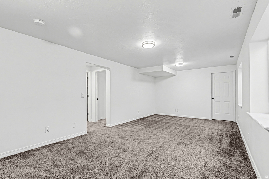 1011 S 900 W Tooele, UT 84074