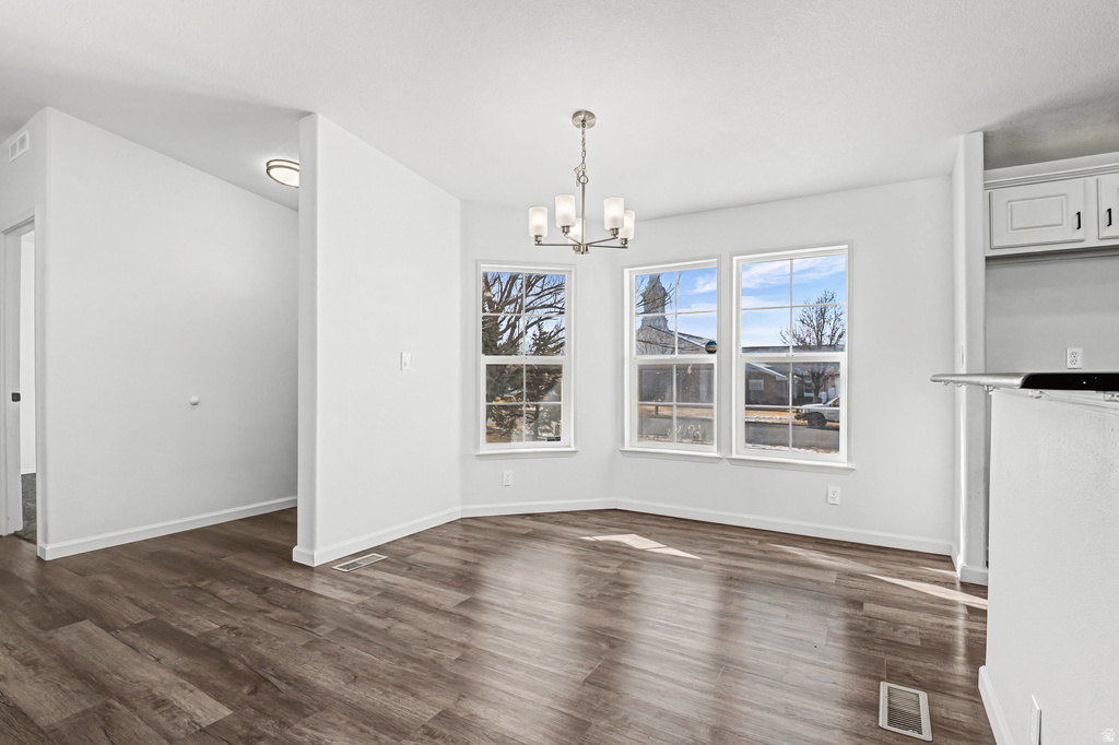 1011 S 900 W Tooele, UT 84074