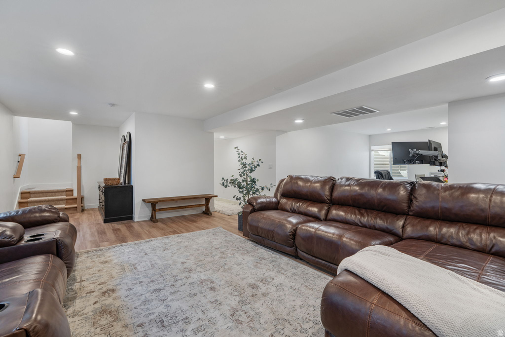 10617 S SPLIT ROCK DR South Jordan, UT 84009